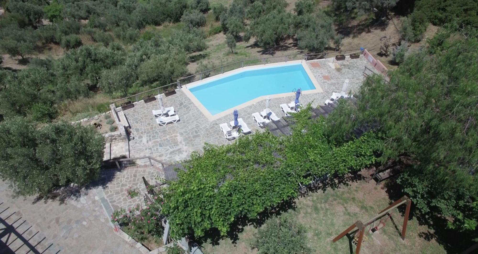 Hotel Vateri Límni Exterior foto